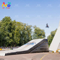 NB-AB012 Snowboard Airbag Stunt Snow Park Freestyle Ski Lander Giant Inflatable Jump Air Bag For Skiing