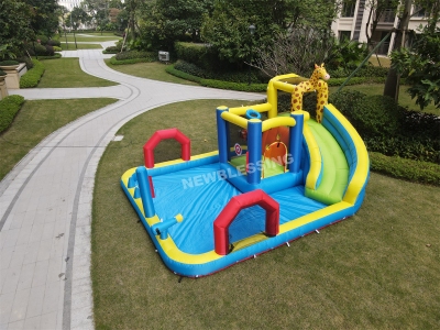 93028 Inflatable bouncy castle with Pool,giraffe them slides backyard inflatable water slide