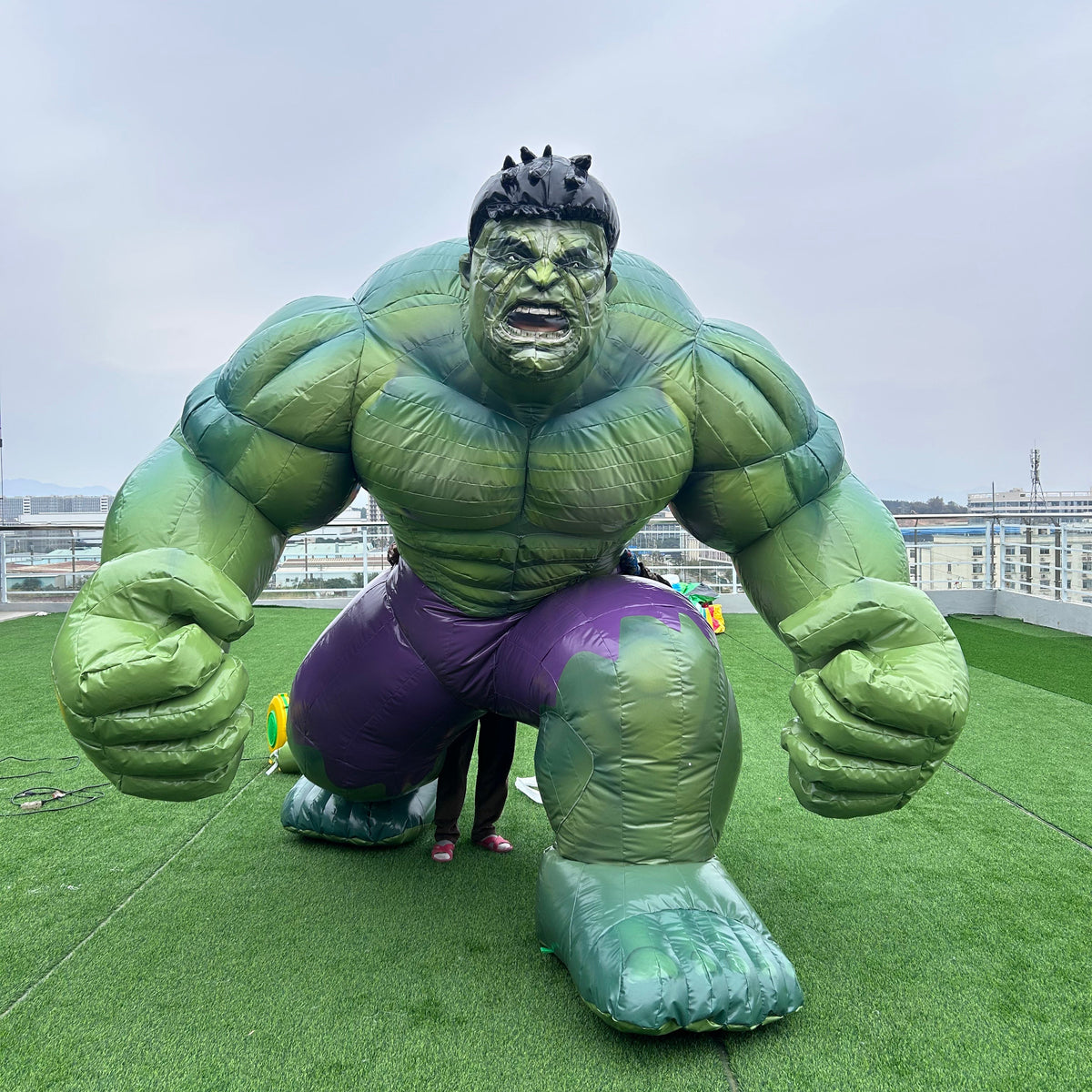 NB-CT032 Giant Green Inflatable Hulk - Custom Logo, Adult Size Cartoon Character Decoration for Advertising and Events