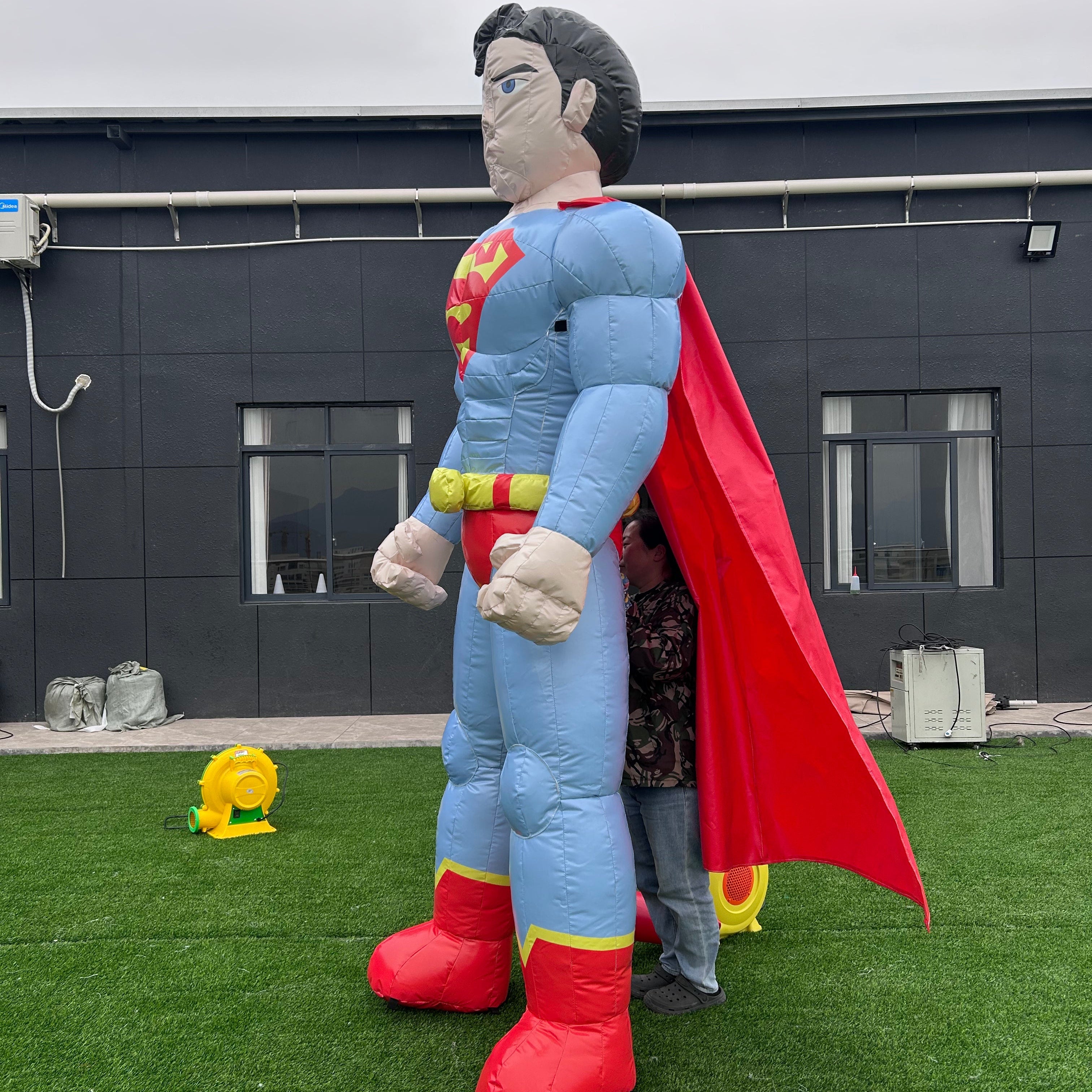 NB-CT031 Inflatable Superman Cartoon PVC Inflatable Balloon for Outdoor Events Advertising Custom High With Blower